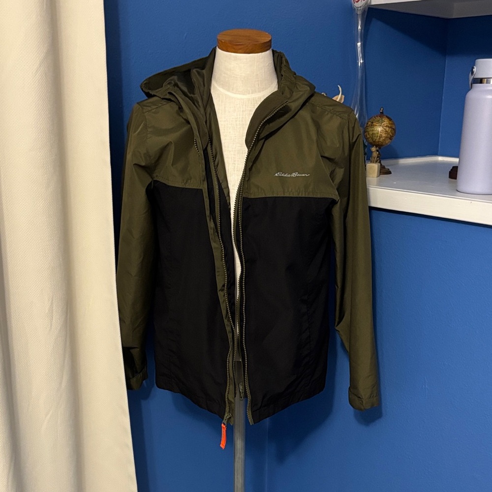 Eddie Bauer Men's Olive and Black Windbreaker